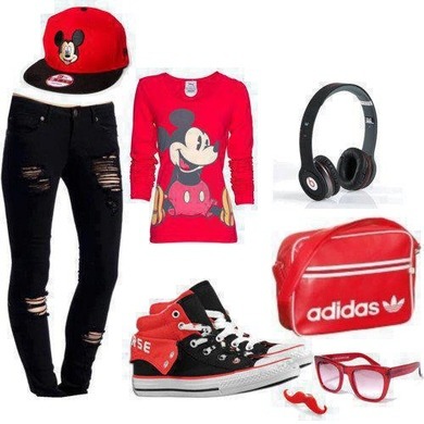 Ich hab die Hose und will unbedingt den Pulli haben, wo gibts den? Wenn das jemand weiß bitte melden!!!:*