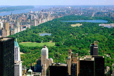 Fliege morgen nach New York und werde auf jedenfall danach ein paar Bilder posten und meine Shoppingausbeute wenn ihr wollt.