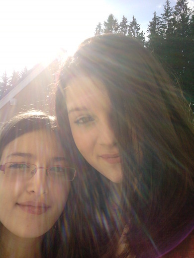Mit meiner ABF <3 *o*
Welches ist schöner?