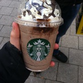 was trinkt ihr beim Starbucks? und soll ich jetzt regelmäßig Bilder posten? und alle meine Bilder habe ich alleine geschossen! also nicht ausm netz:D ich trinke immer Java Chip!:*