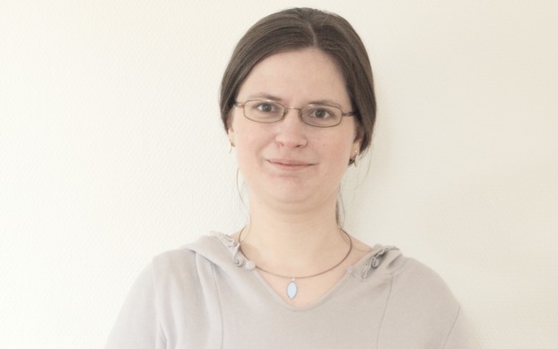 Hoodie von #Cream. Schmuck von #Emaillekönigin. Hoodie von #Cream. Schmuck von #Emaillekönigin.