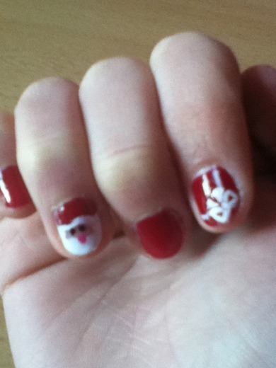 Meine Weihnachtsnägel <3 Frohes Fest :)) Meine Weihnachtsnägel <3 Frohes Fest :))