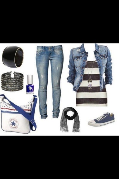 und? *-* und? *-*