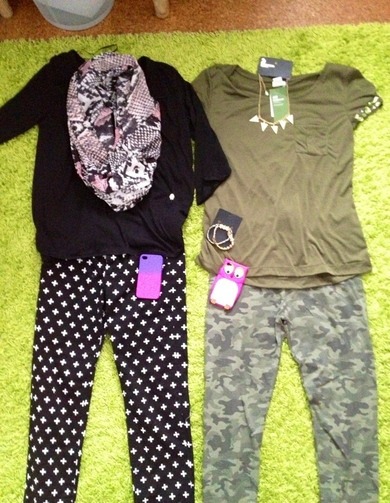 Meine Shoppingausbeute wie gefällt es euch? Kommis bitte :D Später kommt noch alles angezogen!!!