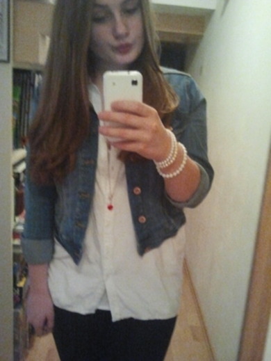 Welche jacke ist besser? :)
