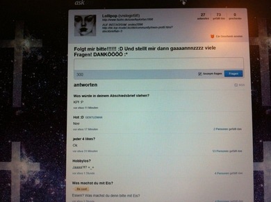 Stellt mir Fragen auf ask.fm
