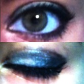 wie findet ihr dieses augenmakeup? es sieht bläulich aus, aber es ist nur mit grau und schwarztönen geschminkt. kommis (mit Verbesserungsvorschlägen etc.) sind erwünscht!