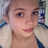 ohne,nur mit mascara oder kajal und mascara??? (ich weiß man sieht den unterschied zwischen ohne und mit nicht soo doll)