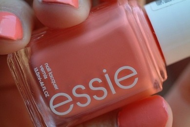 na, wer hat auch was von essie?