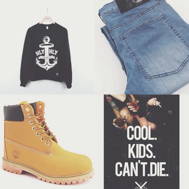 Pullover : HolyHoly
Hose : Cheap Monday
Schuhe : Timberland
Handy Case : HolyHoly
____________________

Instagram :Leonvockell