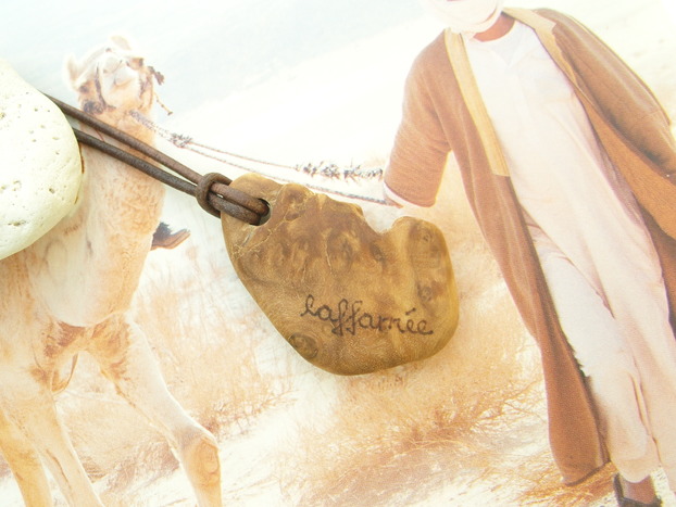 Goldfield Maser Holzschmuck Anhänger