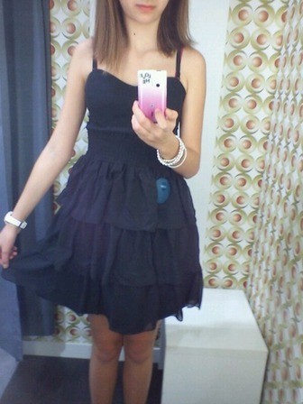 War gestern shoppen!!*-* Soll ich das Kleid behalten oder eher nicht?? ;D *.*