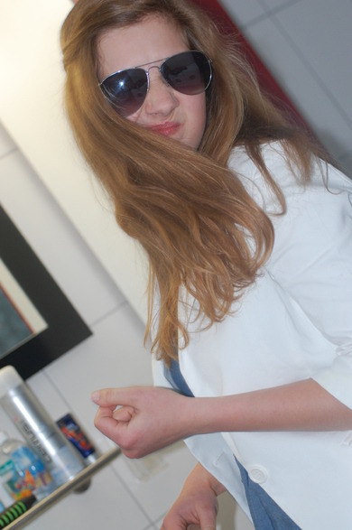 Ich liiiiiiebe Pilotenbrillen! Wie siehts bei euch aus? *_*