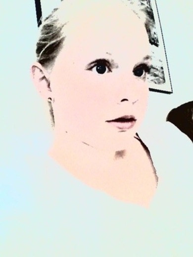 welches ist cooler und geht es als profilbild?? :)