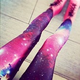 Wie findet ihr solche Hosen/Leggins? Ich find die der Hamma *.*