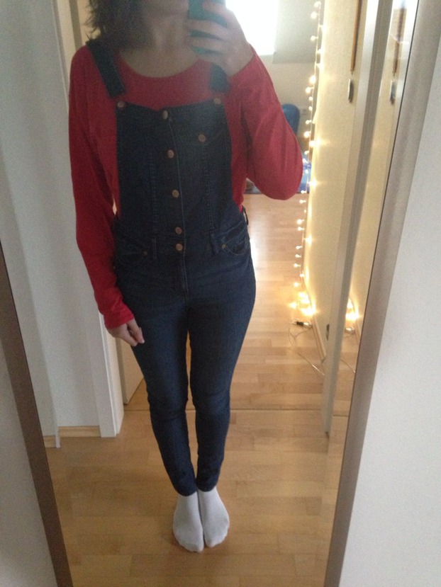 alsohoer ist das Bild von der Latzhose... Meinungen? :) alsohoer ist das Bild von der Latzhose... Meinungen? :)