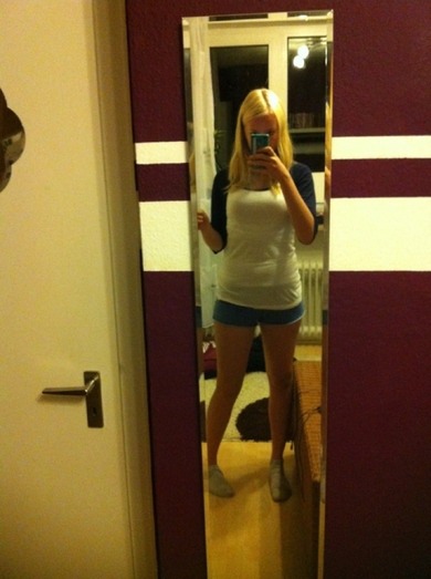 zum Sport? also die Hose sonst natürlich nur ein Top