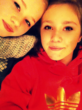 iich liiebe diich.!! <3
PS: Habt ihr auch Adidas Pullis.?
und wie findet ihr sie.?