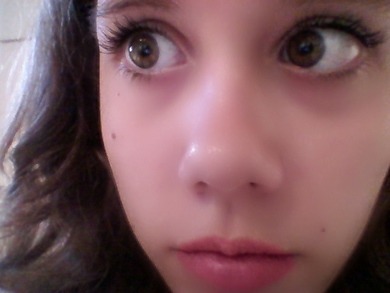 Profilbild? :) 
Jeden Tag poste ich alles rund um Mode, Trends und Make-up. Fashn eben ;) Followers? -Gerne <3 :*