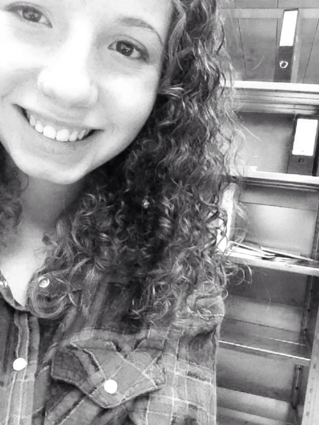 an alle die locken haben; was für spezielle produkte benützt ihr so ? (Shampoo, Pflegespülung, Schaumfestiger ect..)