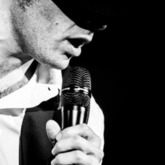 kennt jemand Tiziano Ferro? und mögt ihr ihn? :) <3