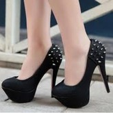 Wo gibt es solche??? :) *__*