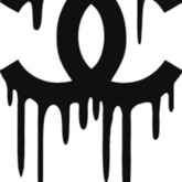 ich mach mir mal wieder ein paar shirts... vorschläge was ich draufmalen/schreiben könnte? chanel und ysl habich schon