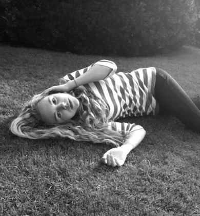 Meinungen zum Look und zum Foto?:)