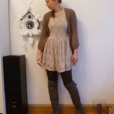 Spitzenkleid was für Omas oder schon wieder chic?