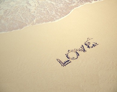 ich weiss ds bild  passt überhauptnicht =) aber weiss jemand eo mann styliische handyhüllen fürs handy samsung galaxii Minii bekommt is wichtig ' !!!?*~*