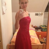 ich finde das Kleid zu brav für den Schulball! wie findet ihr es??