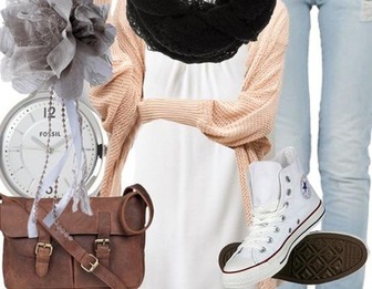Weiß jemand, wo es so ein Outfit zu kaufen gibt oder wo man Teile davon kaufen kann? Ich liebe nämlich dieses Outfit <3