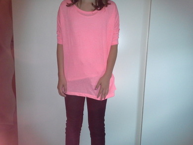 Wie soll ich das shirt eher anziehen ?