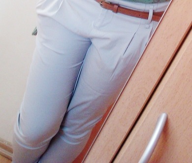 Welche Schuhe passen zu dieser Hose?