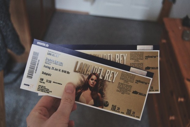 Lana Del Rey ❤ auf was für Konzerten wart ihr schon/ werdet ihr noch gehen? :) Lana Del Rey ❤ auf was für Konzerten wart ihr schon/ werdet ihr noch gehen? :)
