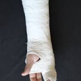 was könnte man als firmausflug machen mit einem gips? mein firmkind hat nämlich leider einen