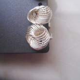 Neue Ohrringe :)
Hat was finde ich ;) 
Wie findet ihr die Ohrringe ? 
Kommis bitte ;*