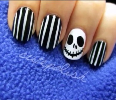 Aufwendige Nageldesigns? |Superschön: Hot| Zeitverschwendung: Not|