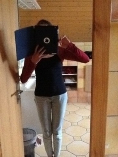 Scheiss Qualität, aber trotzdem: OOTD... Gut oder nicht? Verbesserungsvorschläge? ^^ Freu mich über Kommis :*