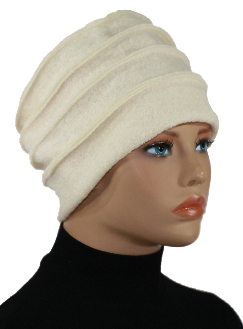 Walk Mütze Walk Schal Walk Stulpen Set wollweiß Walk Mütze Walk Schal Walk Stulpen Set wollweiß von klennes