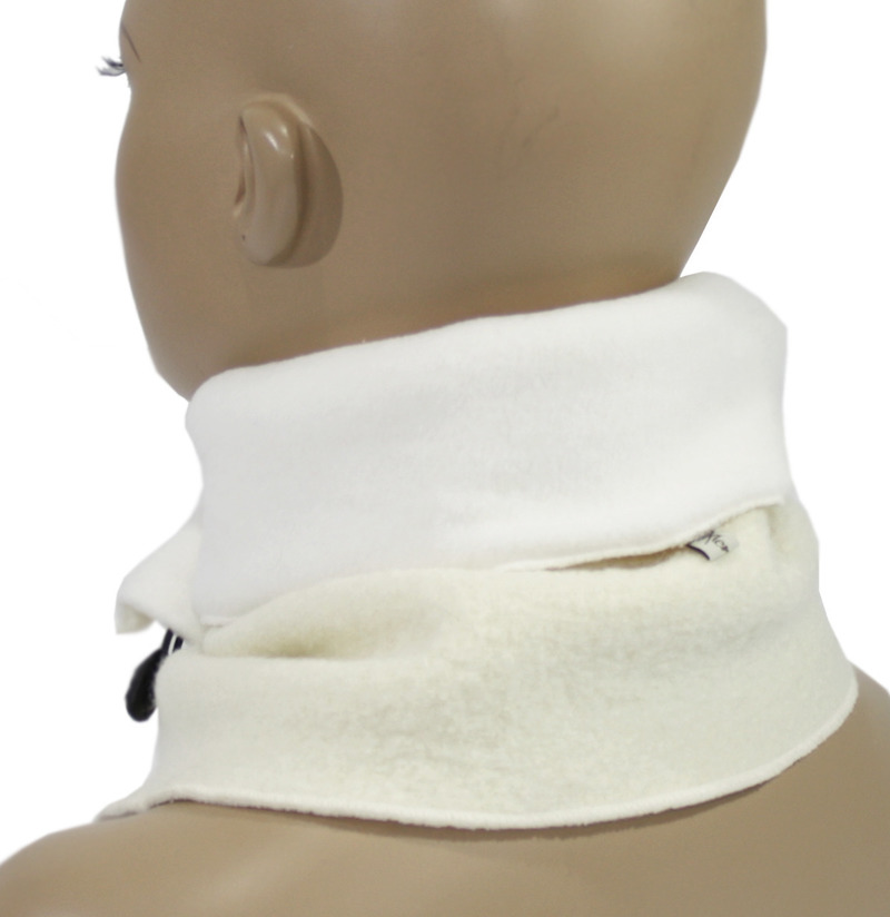 Walkschal Kurzschal Wollschal wollweiß von klennes