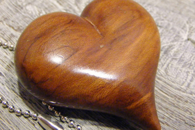 Silberkette Herzanhänger, Pflaumenholz Länge:70cm Silberkette Herzanhänger, Pflaumenholz Länge:70cm von Holzfelge
