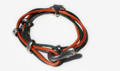 Lederarmband mit silbernen Elementen Lederarmband mit silbernen Elementen von Unikats-by-Sabine-Greim