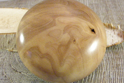 Flaschenöffner Kapselheber / Kumoi Holz / Rund 73mm Flaschenöffner Kapselheber / Kumoi Holz / Rund 73mm von Holzfelge