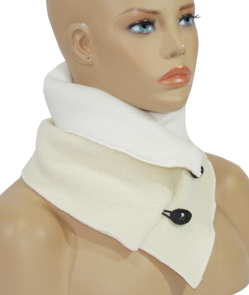 Walkschal Kurzschal Wollschal wollweiß von klennes