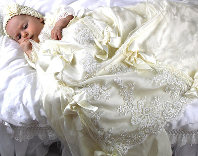 Taufkleid Kaiserin Sissi Taufkleid Kaiserin Sissi von BK-Design