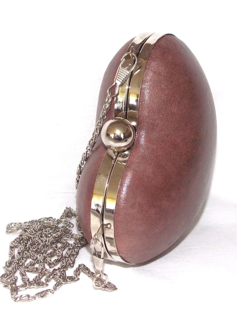 Luxus Ledertasche in Herzform von DU`CHESS Germany