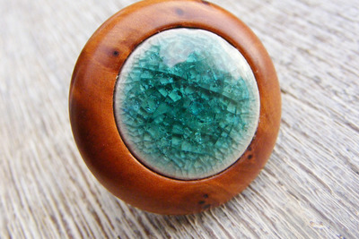 Holz Ring Silber 925 Sandarak Holz / Porzellan Ø 31mm verstellbar Holz Ring Silber 925 Sandarak Holz / Porzellan Ø 31mm verstellbar von Holzfelge