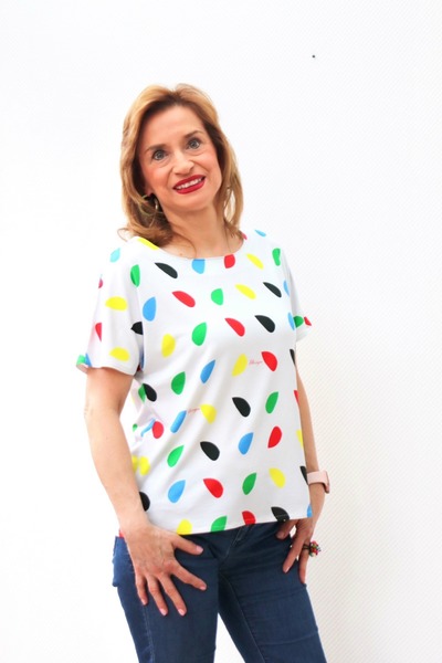 T- Shirt, weiß, bunt von GlamCity