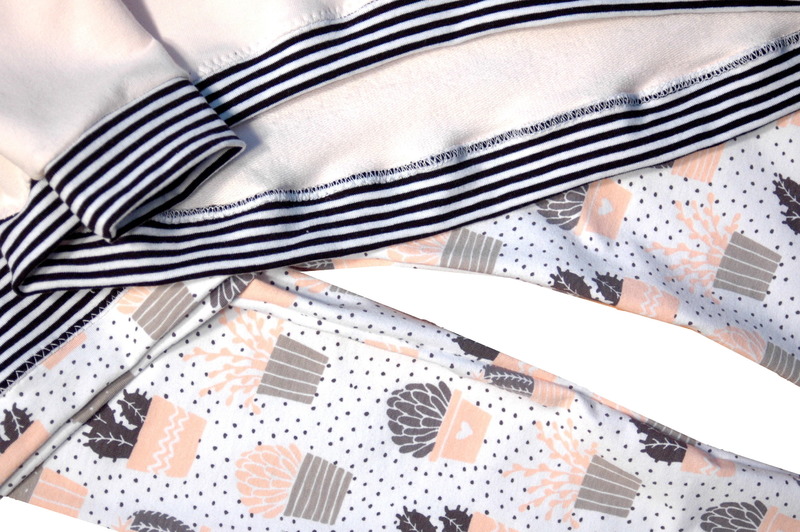 Mädchenkombination bestehend aus Top, Pulli und Leggin Gr. 122/128 Mädchenkombination bestehend aus Top, Pulli und Leggin Gr. 122/128 von C-Fashion-Design